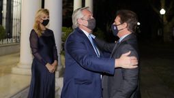 altText(Lacalle y Alberto Fernámdez cambiaron “figuritas” y buscan acercar al Mercosur)}