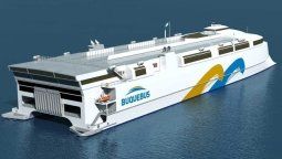 altText(Buquebus presentó el primer ferry eléctrico del mundo)}