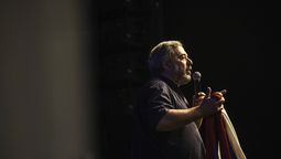 altText(Bergara desafía las críticas y lanza la 
