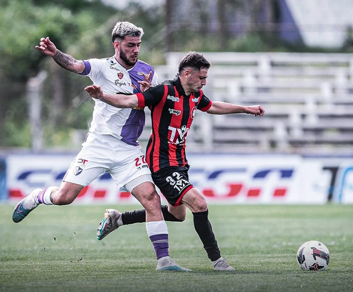 Fénix y Miramar Misiones igualaron sin goles.