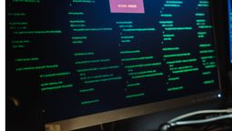 altText(Hackearon el MTSS y filtraron más de 350.000 datos de inscriptos en Vía Trabajo)}