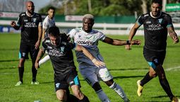 altText(Cerro y Plaza Colonia cierran la última fecha)}