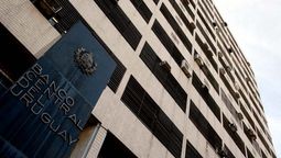altText(Unión Europea eliminó a Uruguay de la «lista gris» de paraísos fiscales)}