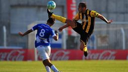 altText(Peñarol y Juventud empataron 1 a 1 en Las Piedras)}