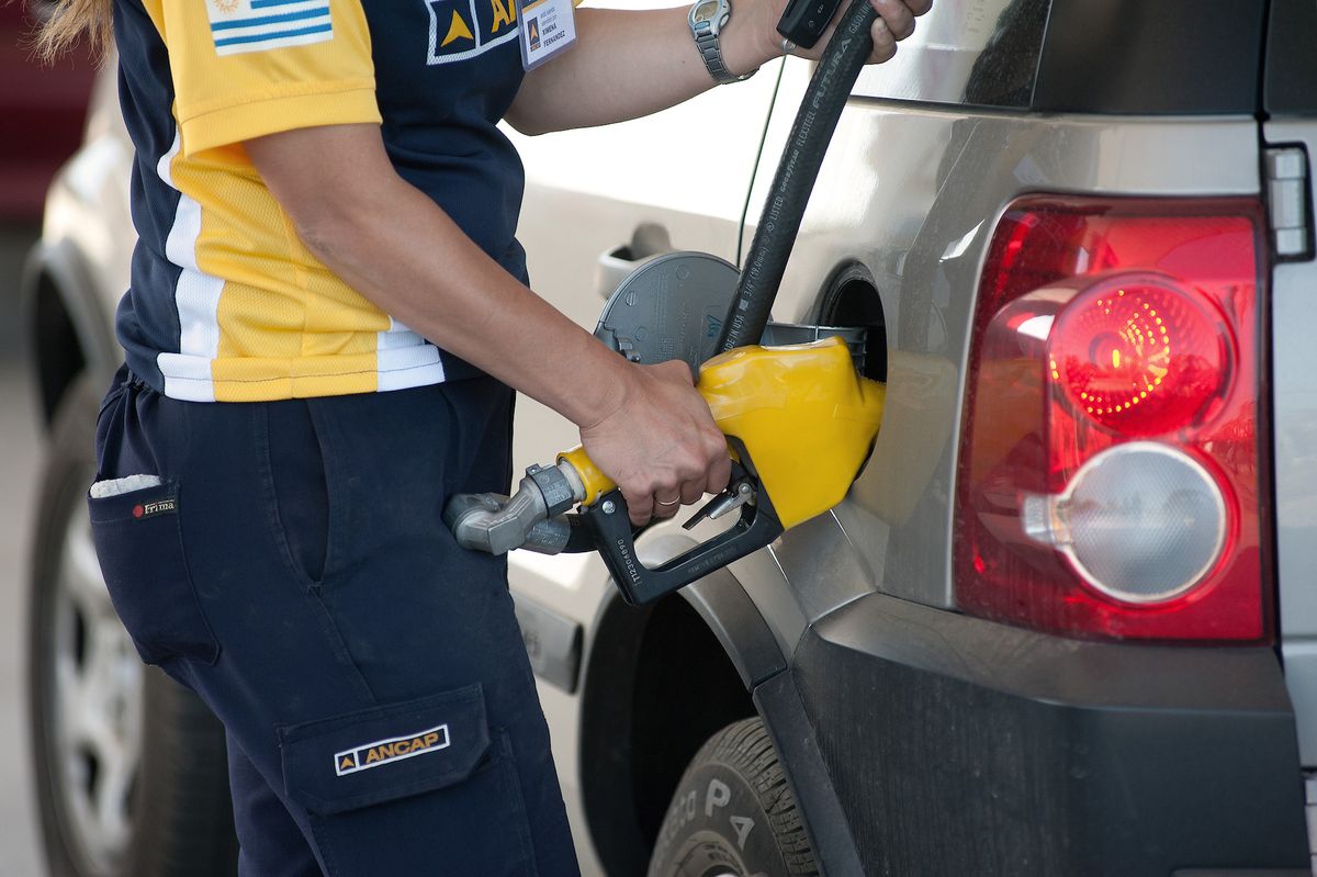 Este jueves la Ursea presentará su informe de referencia para el ajuste de los combustibles en noviembre con un petróleo en alza.