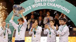 altText(Italia se quedó con su segunda Copa Davis)}
