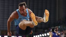 altText(Emiliano Lasa obtuvo medalla de oro en el Campeonato Panamericano de atletismo)}