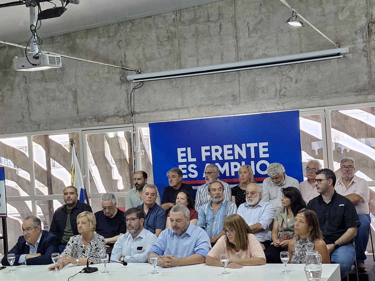 Mario Bergara hizo el lanzamiento oficial de su candidatura.