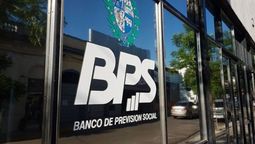 altText(BPS definió calendario de pagos de agosto 2026: cuándo cobran jubilados y pensionistas)}