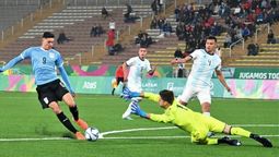 altText(Un desconocido Uruguay cayó goleado por Argentina 3 a 0)}