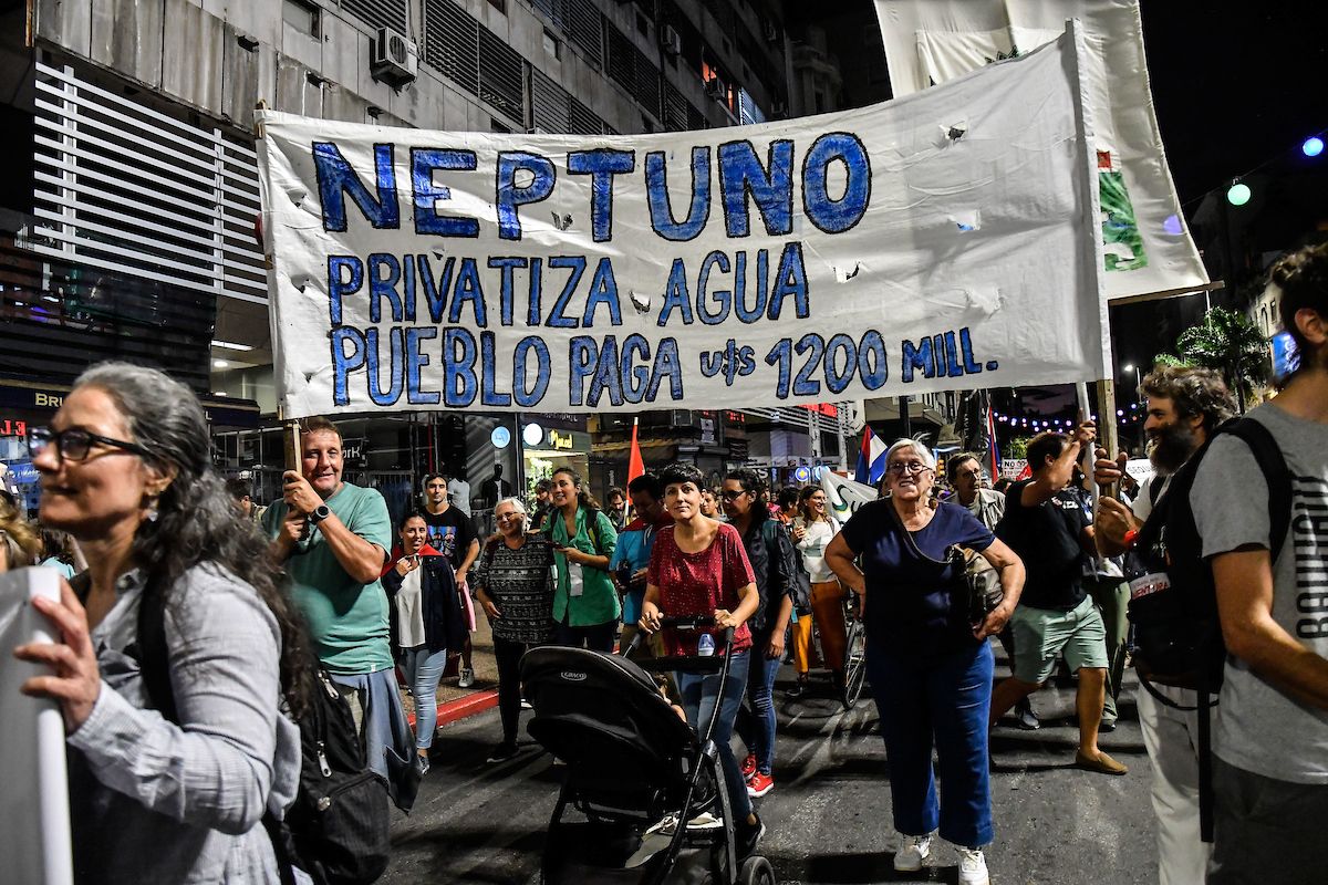 Marcha en el día mundial del agua en contra del proyecto Neptuno