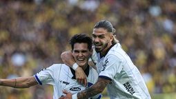 altText(Nacional va por los goles de la Cuchilla)}