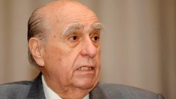 altText(Estrategia oficialista: Sanguinetti y Delgado chocan al FA y defienden la LUC)}