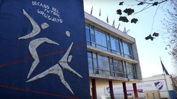 Tensa reunión de directiva en Nacional