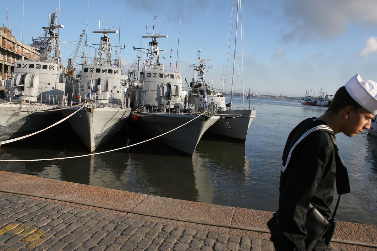 Buques de la Armada nacional.