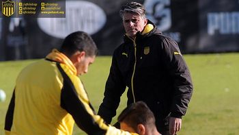 Peñarol tiene concentrados 20 jugadores y dos dudas