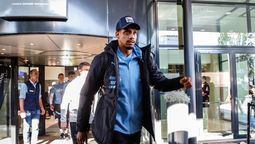 altText(Araújo volverá con el Barcelona tras sufrir lesión en amistoso contra Irán)}