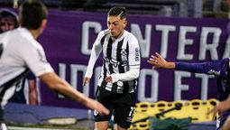 altText(Empate con sabor amargo entre Defensor Sporting y Wanderers)}