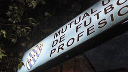 altText(Jugadores en preconflicto; peligra continuidad del fútbol)}