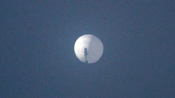 Los globos espías: paranoias y conspiraciones