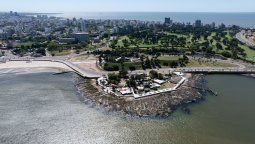 altText(Se inaugura el Paseo Verde en la rambla de Montevideo)}