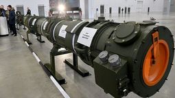 altText(Putin firma el decreto de suspensión por parte de Rusia del Tratado INF)}