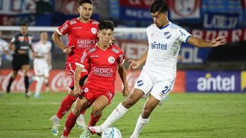 Nacional goleó a Rentistas