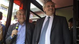 altText(Martínez y Fernández se reunieron en «clave amistad y apuesta al futuro»)}
