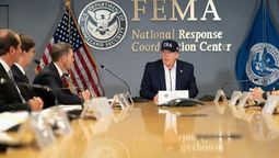 altText(El engaño de Trump: El fracaso de la baja de impuestos)}