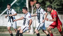 altText(Primera Amateur: Durazno triunfó en el inicio de una nueva fecha)}