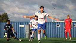 altText(Primera Amateur: La seria A con una definición al rojo vivo)}