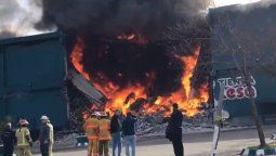 altText(Donde hubo fuego cenizas quedan)}