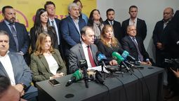 altText(Cabildo Abierto anunció que se queda en la coalición)}