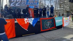 altText(Coordinadora de sindicatos de Entes del Estado se movilizó en contra de los recortes)}