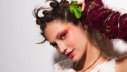 altText(Feli Colina desata lxs infernales raíces de un valle encantado)}