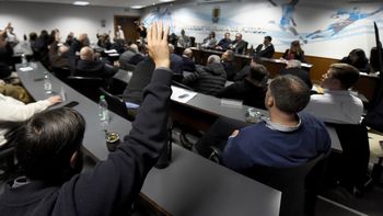 Votación en la AUF.