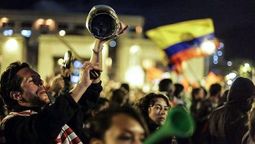 altText(Llaman en Colombia a más movilizaciones contra políticas del gobierno)}