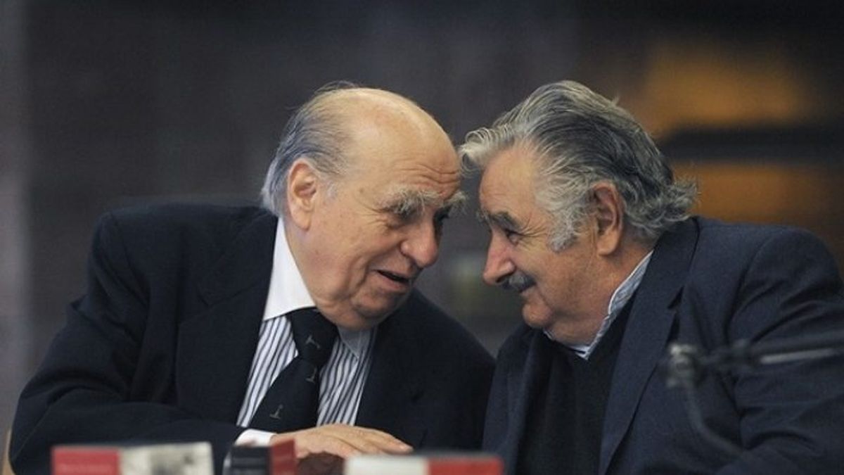 Presentan Libro que junta a Sanguinetti con Mujica en la Feria del libro