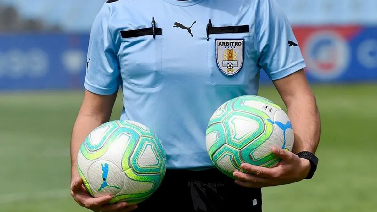 Gremial de árbitros de fútbol realiza paro por amenazas de muerte a un juez  - Noticias Uruguay, LARED21 Diario Digital