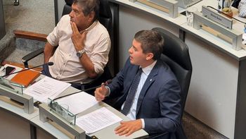 Un edil del PN propone prohibir la venta de vasos reutilizables