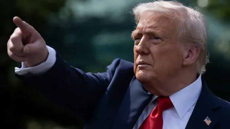 Trump amenaza a Cuba con despliegue militar frente a sus costas