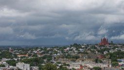 altText(Inumet emite alerta meteorológica: se esperan lluvias abundantes y tormentas intensas)}