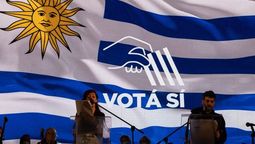 altText(Se confirmó la hazaña: la Corte validó las 671.544 firmas necesarias para habilitar el referéndum)}