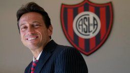altText(Captan al presidente de San Lorenzo recibiendo una coima de miles de dólares)}