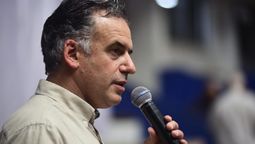altText(Yamandú Orsi: “La autocrítica es una actitud no es por zafra”)}