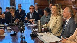 altText(Laura Raffo no será candidata en el 2025 a la IMM)}
