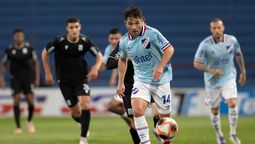 altText(Ganó Nacional: con dos goles del Diente y uno de Maxi López aplastó a Racing 3 a 0)}