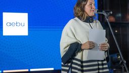 altText(Por primera vez en la historia una mujer preside AEBU)}
