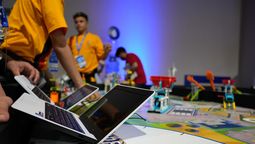 altText(Propuestas de Ceibal para estudiantes y docentes en vacaciones)}