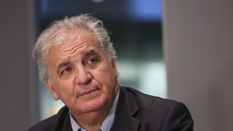 Petit denuncia que hay 200 presos que duermen sobre tierra o escombros